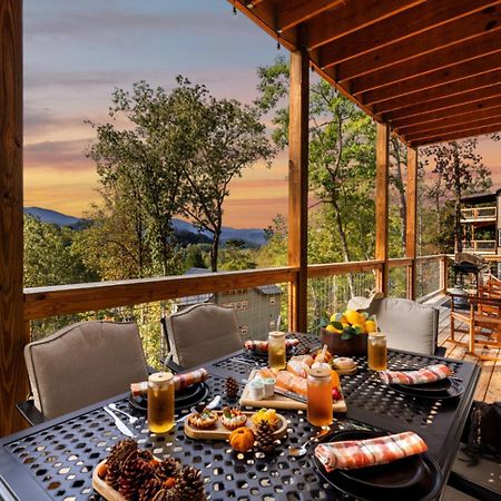 Tranquil Mountain Getaway By Ghosal Luxury Lodging Gatlinburg Exterior foto