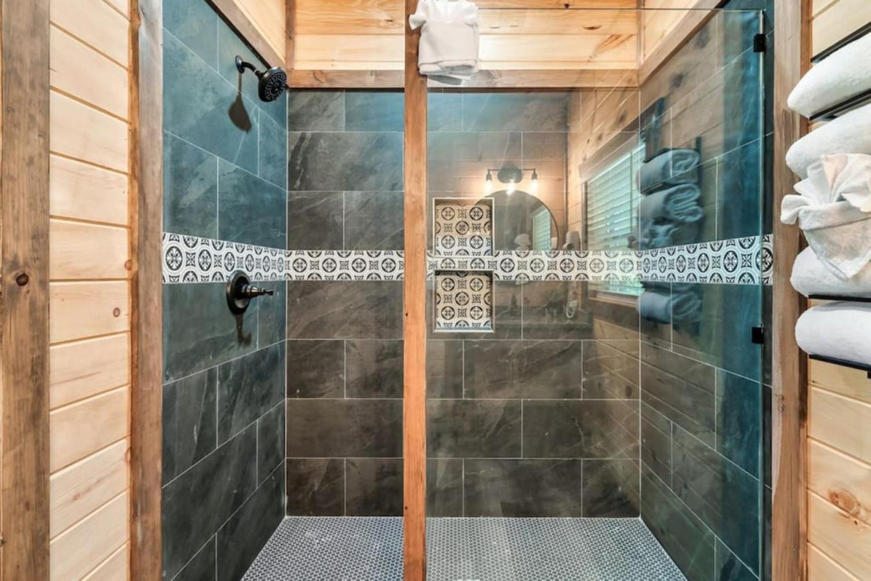 Tranquil Mountain Getaway By Ghosal Luxury Lodging Gatlinburg Exterior foto