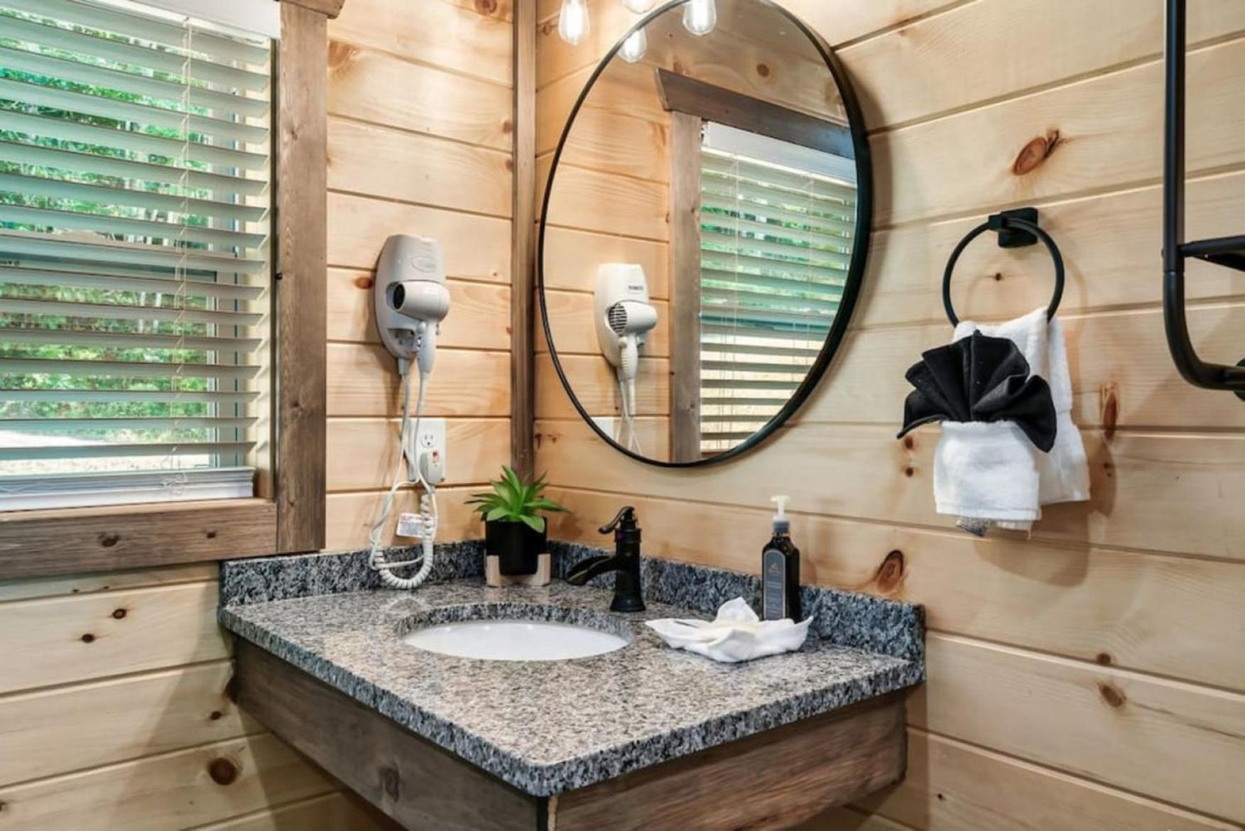 Tranquil Mountain Getaway By Ghosal Luxury Lodging Gatlinburg Exterior foto