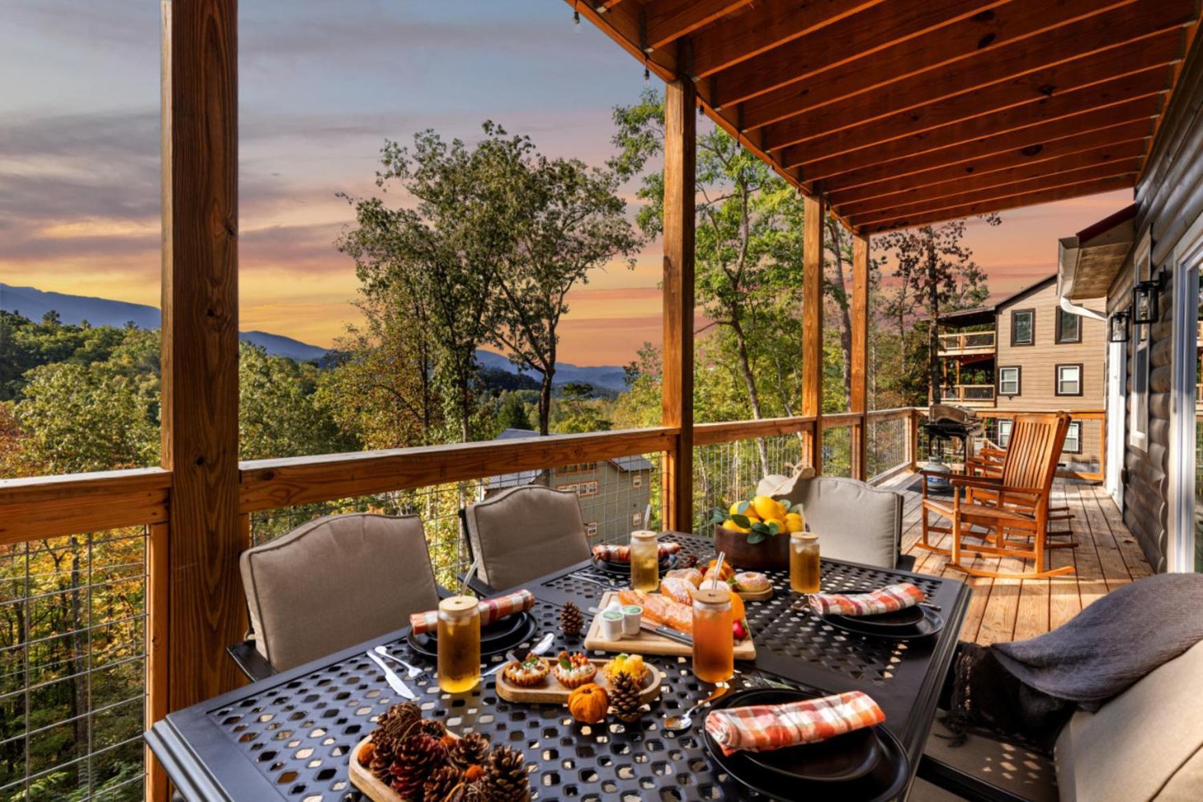 Tranquil Mountain Getaway By Ghosal Luxury Lodging Gatlinburg Exterior foto